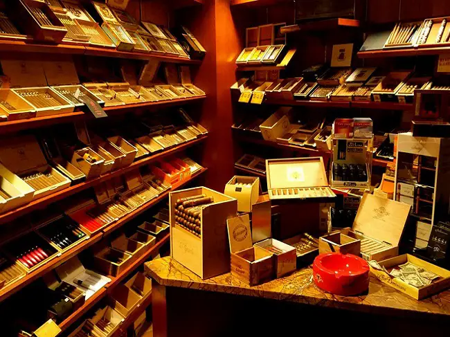 Best local cigar stores Providence bar lounge humidor near you