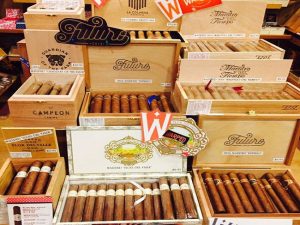 Best local cigar stores Milwaukee bar lounge humidor near you