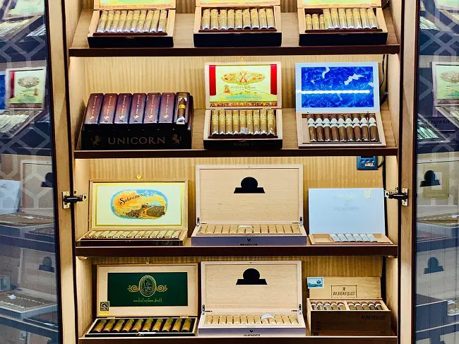  Best local cigar stores Los Angeles bar lounge humidor near you